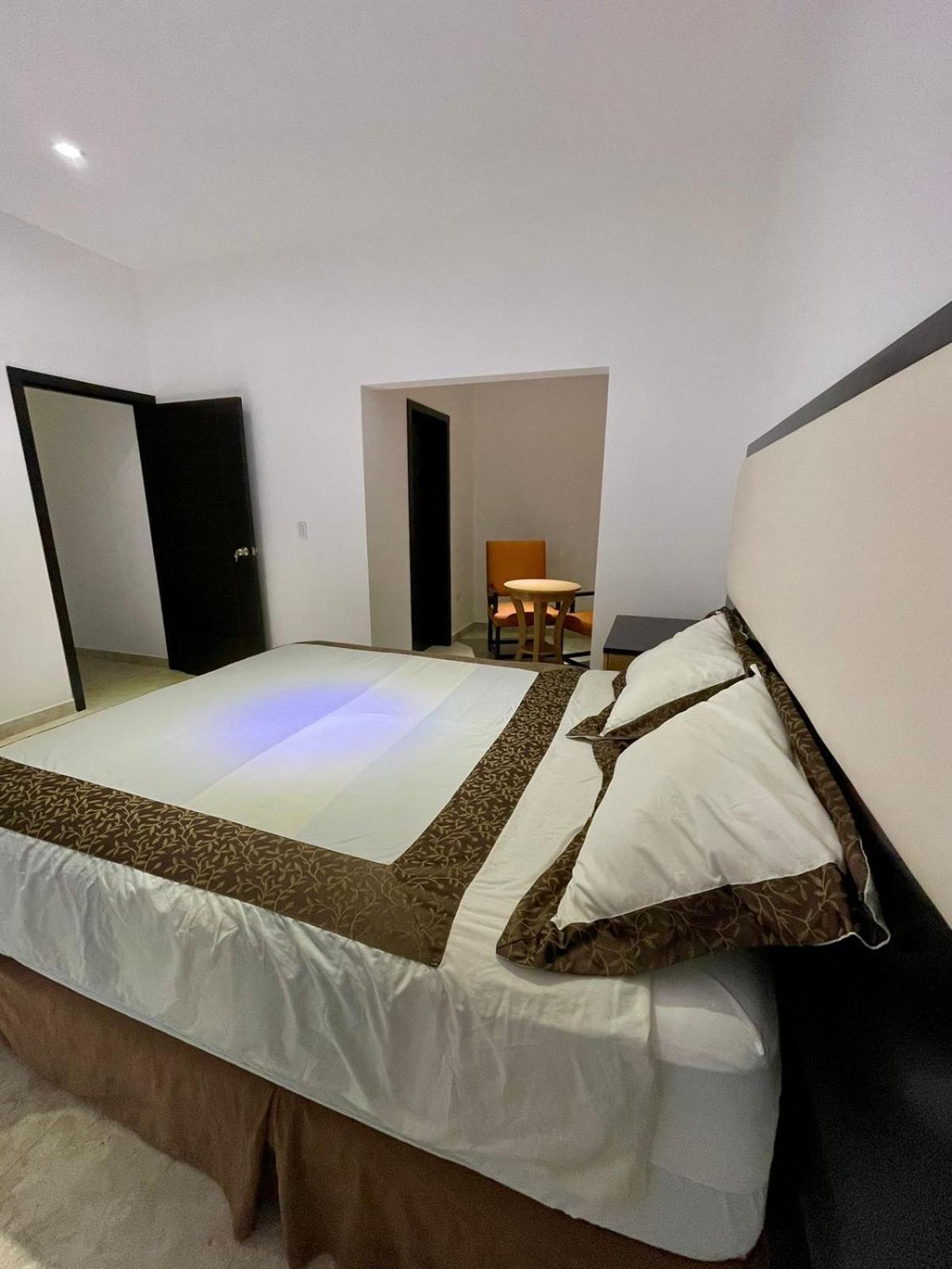 Suites Casa Blanca ラパス エクステリア 写真